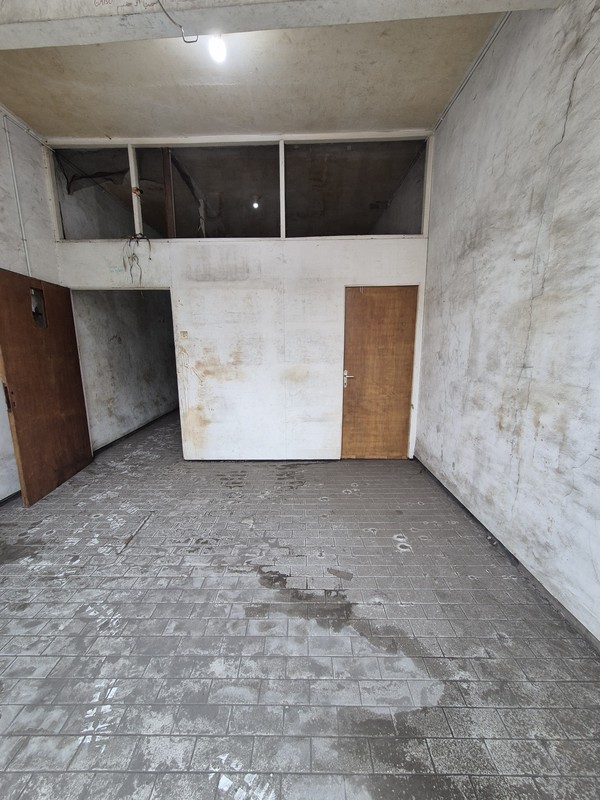 RUKO KOMERSIAL SIAP PAKAI di JL kembang jepun raya, Surabaya utara