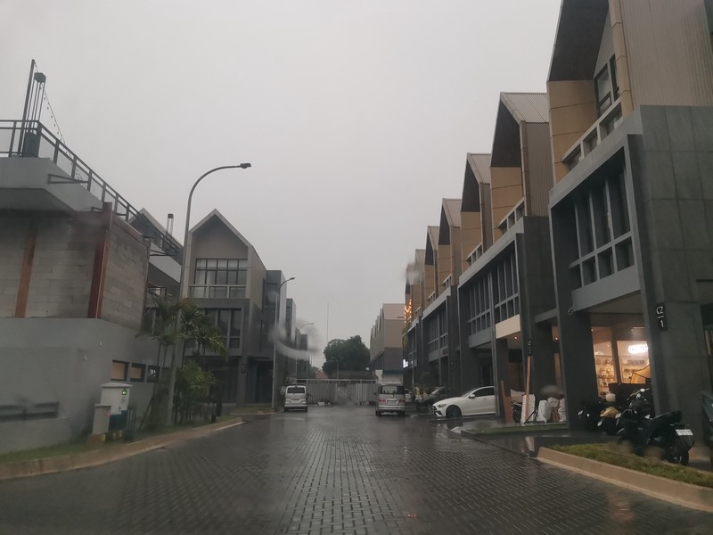 RUKO DEL REY 3 LANTAI