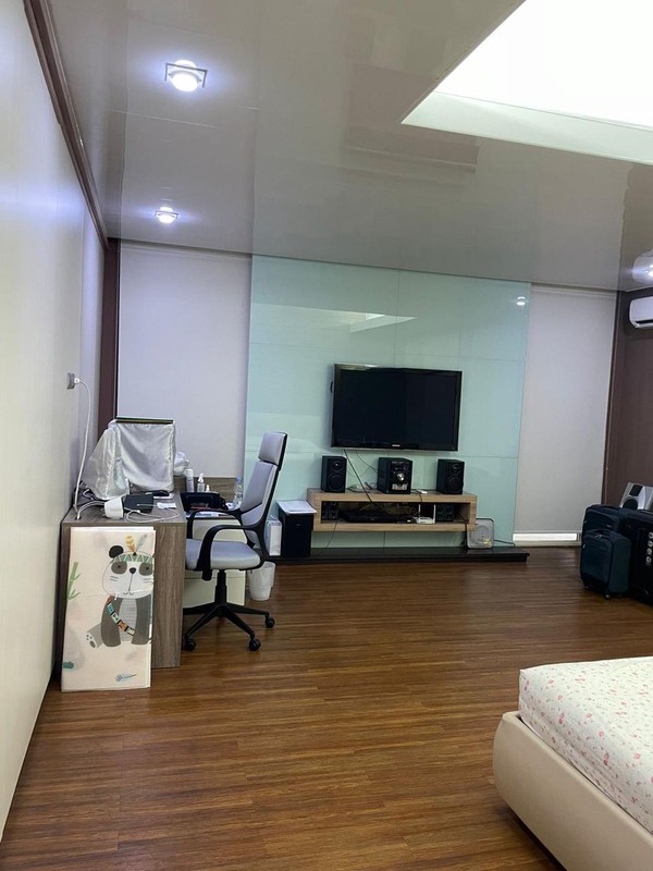 Dijual rumah mewah minimalis modern 2 lantai area kawasan kenjeran 