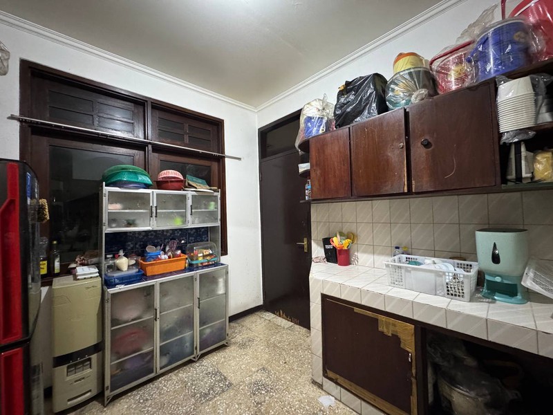 Cinere mega cinere luas 375 jalan utama disewakan