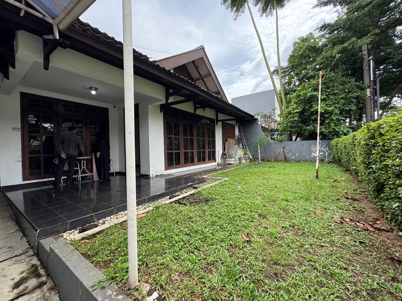 Cinere mega cinere luas 375 jalan utama disewakan