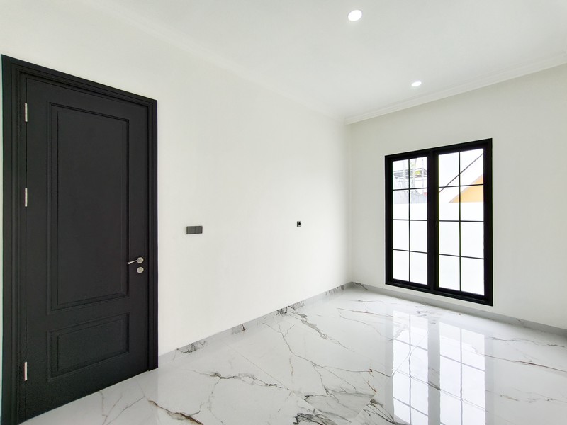 Rumah Mewah, American Classic, Siap Huni di BIntaro Sektor 3