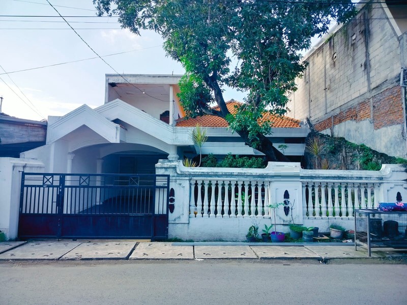 Rumah Dijual Dukuh Kupang Timur Surabaya Selatan Cocok Untuk Usaha Kos 