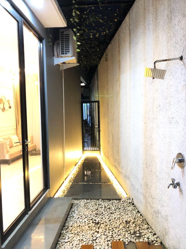 Rumah Modern Scandinavian di Jagakarsa, Siap Huni Ada Private Pool