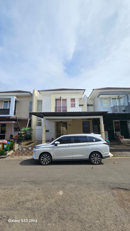 Rumah Bagus Di Urbana Place Ciputat Tangerang Selatan