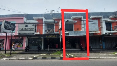 Dijual Ruko 2 Lantai Lokasi Strategis di Area Condong Catur - Depok Sleman 