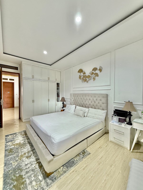 DIJUAL RUMAH CANTIK DAERAH PANGKALAN JATI DEKAT UPN 