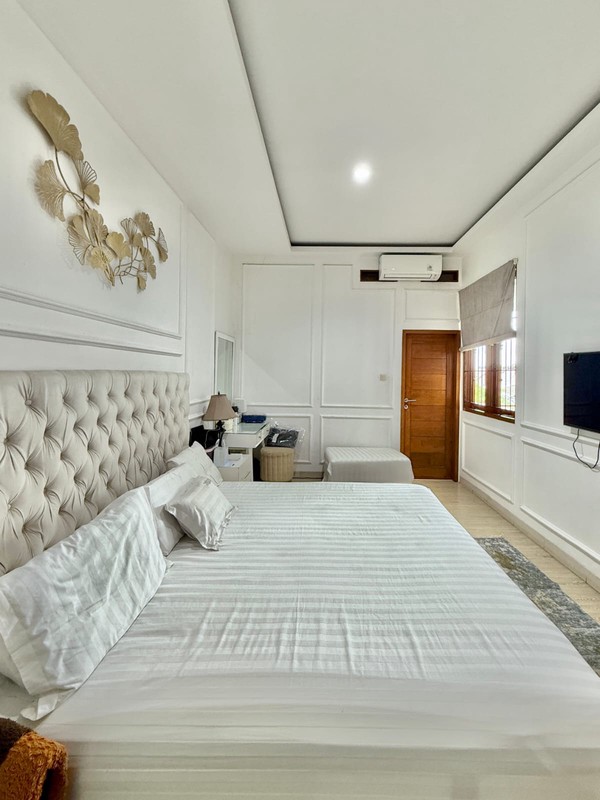 DIJUAL RUMAH CANTIK DAERAH PANGKALAN JATI DEKAT UPN 