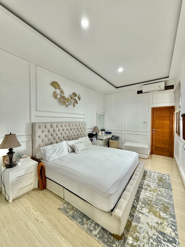 DIJUAL RUMAH CANTIK DAERAH PANGKALAN JATI DEKAT UPN 