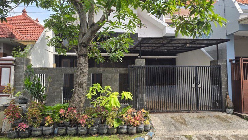 Disewakan Rumah Siap Huni Terawat Bersih di  Pondok Tjandra