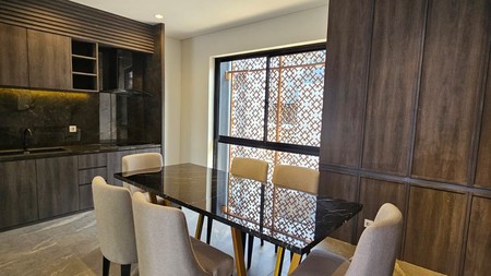 Dijual Rumah Mewah Lokasi Strategis Di Permata Hijau, Jakarta Selatan