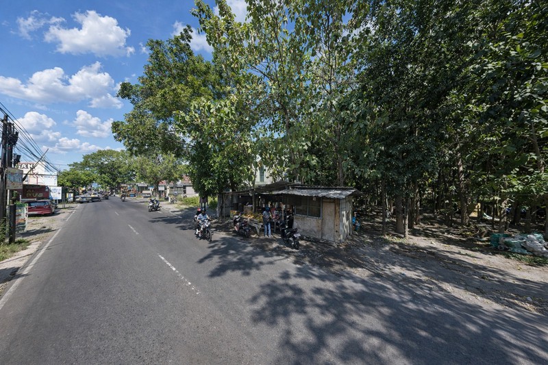 Disewakan Tanah Strategis 1.565 meter Pinggir Jalan Raya Imogiri Timur Dekat Terminal Giwangan, Wirokerten, Banguntapan, Bantul