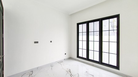 Rumah Mewah, American Classic, Siap Huni di BIntaro Sektor 3