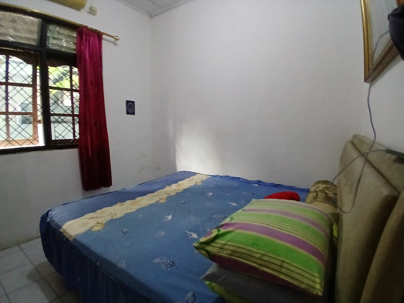 Dijual rumah di jalan Palem Cibubur