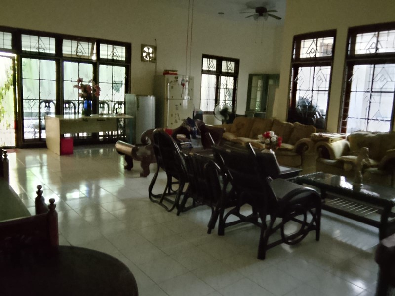 Disewakan Rumah Full Furnish Siap Huni di Dharmahusada Indah Utara