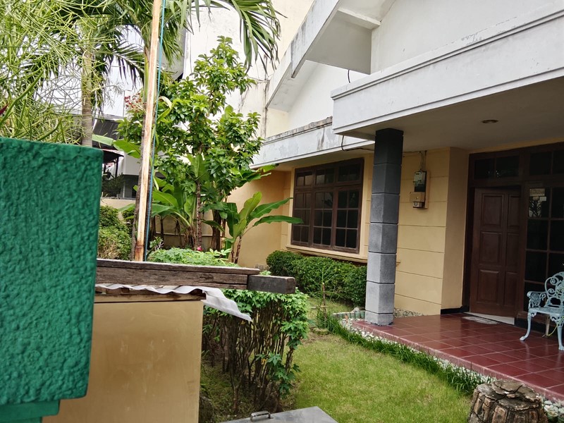 Disewakan Rumah Full Furnish Siap Huni di Dharmahusada Indah Utara