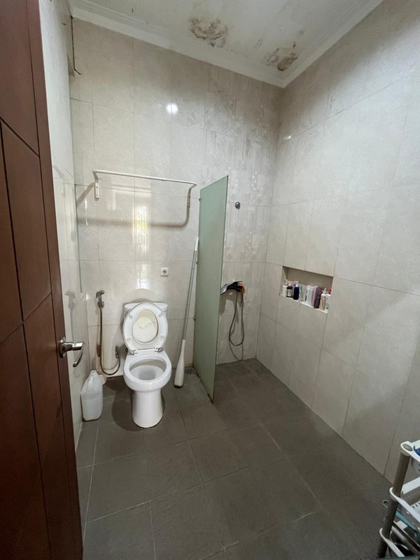 Rumah Mewah Lokasi Premium di  Perumahan Vasana Residence - Ngaglik Sleman 