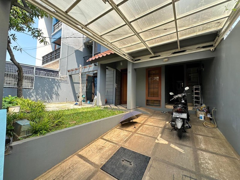 Rumah di Cibulan Kebayoran Baru, kawasan elite. Dekat kemana2