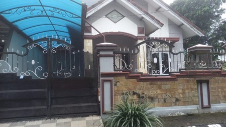 Dijual Rumah Pusat Kota  Pondok Jati Sidoarjo