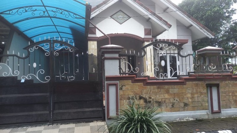 Dijual Rumah Pusat Kota  Pondok Jati Sidoarjo