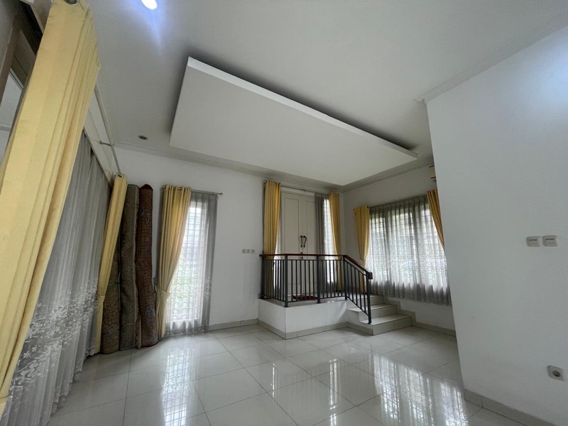 DIJUAL RUMAH perumahan exclusive di lebak Bulus