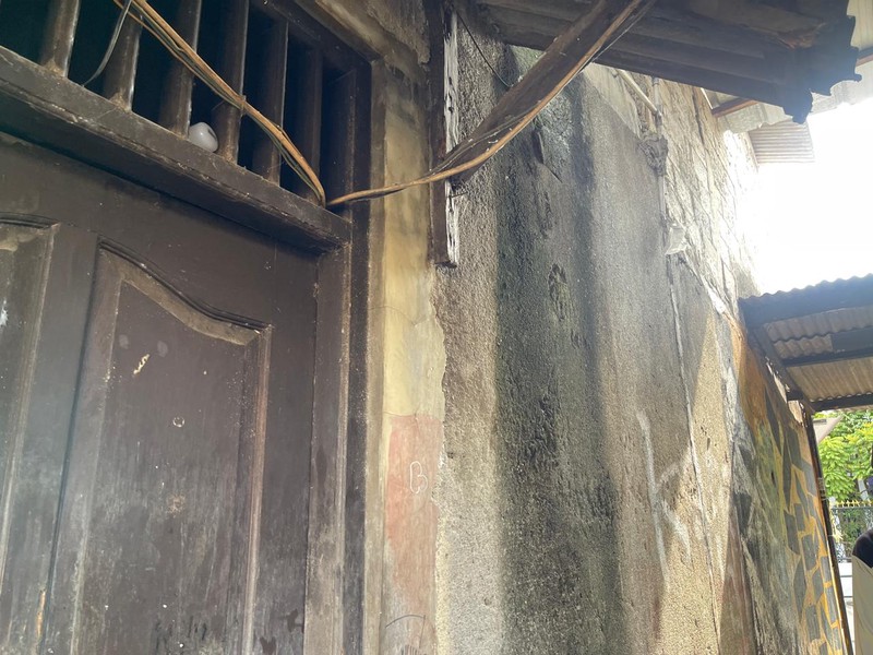 DIJUAL rumah kost2an Hitung harga Tanah di Lebak Bulus