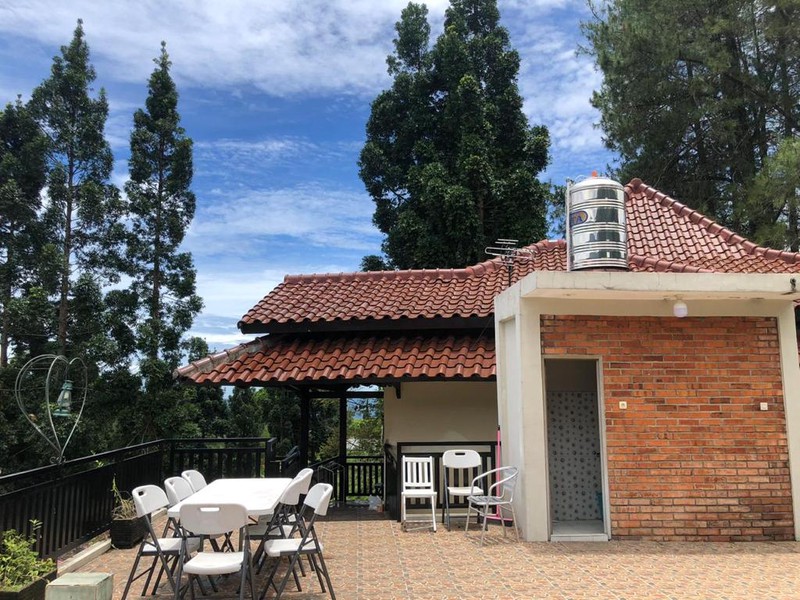 Villa Eksklusif Di Cisaat, Sukabumi