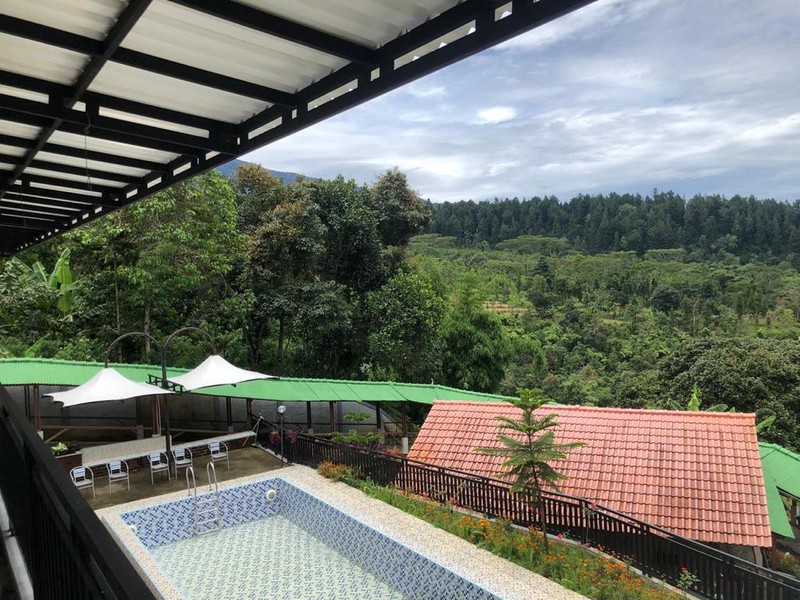 Villa Eksklusif Di Cisaat, Sukabumi