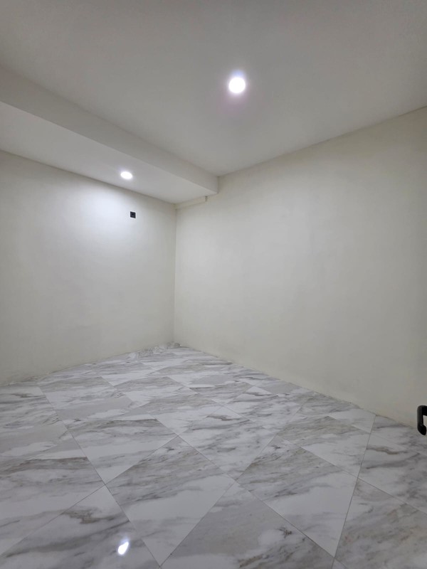 Dijual Rumah Mewah Minimalis - Babatan Pantai Utara 