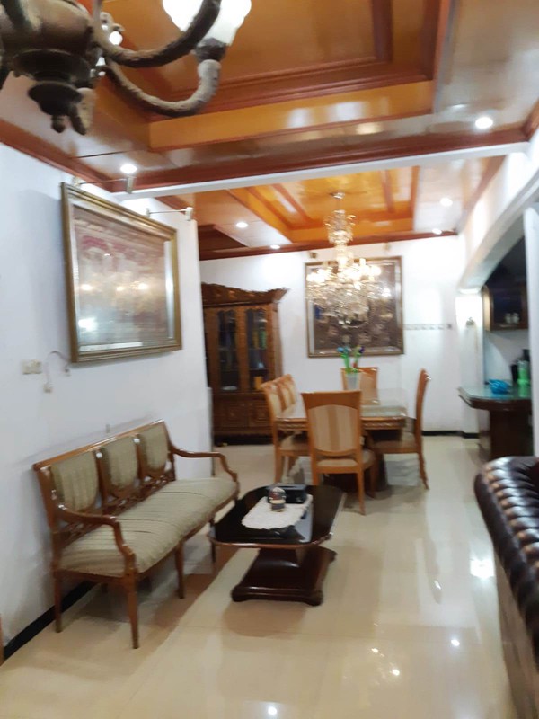 Rumah Lama 2 Lantai. Harga Terjangkau. Di Japos Graha Lestari, Jurang Mangu, Pondok Aren.