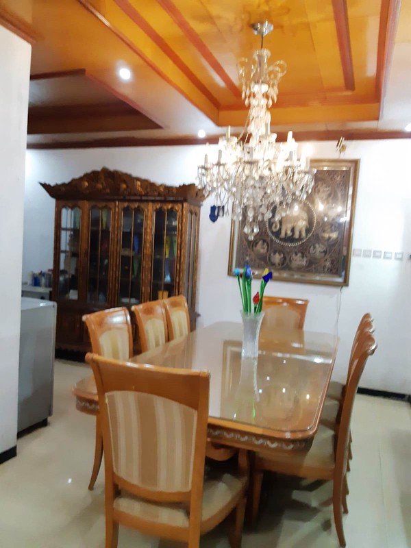 Rumah Lama 2 Lantai. Harga Terjangkau. Di Japos Graha Lestari, Jurang Mangu, Pondok Aren.