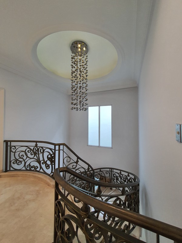 for rent Bright and Luxurious House in Senopati