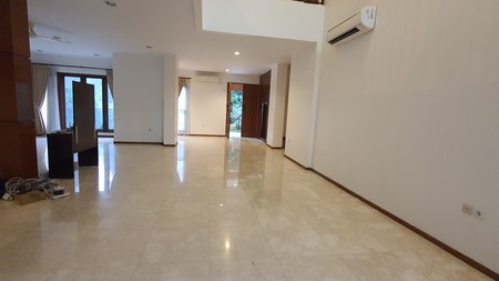 for rent Nice House in a Quite Area of SENOPATI