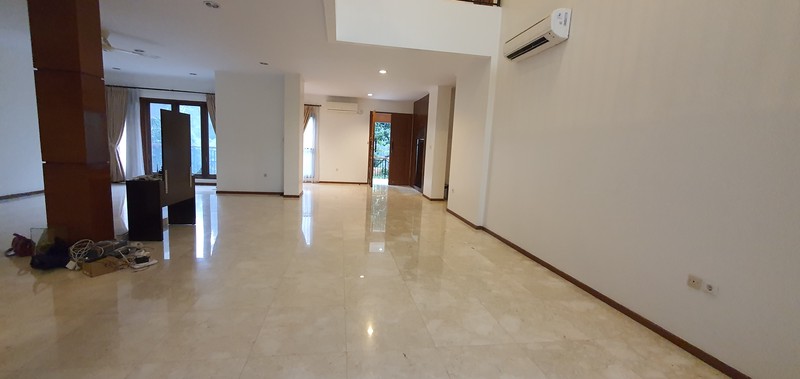 for rent Nice House in a Quite Area of SENOPATI