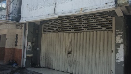 Disewakan Ruko 3 lantai di Rungkut Industri Kidul Surabaya