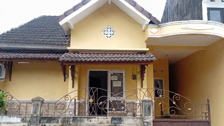 Rumah Nyaman 2 Lantai di Dalam Perum Mertoyudan Magelang Lokasi Strategis & Siap Huni