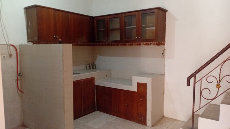 Rumah Nyaman 2 Lantai di Dalam Perum Mertoyudan Magelang Lokasi Strategis & Siap Huni