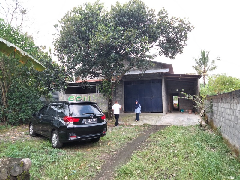 Tanah dan Gudang Di Widomartani Sleman