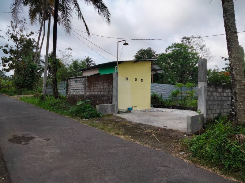 Tanah dan Gudang Di Widomartani Sleman