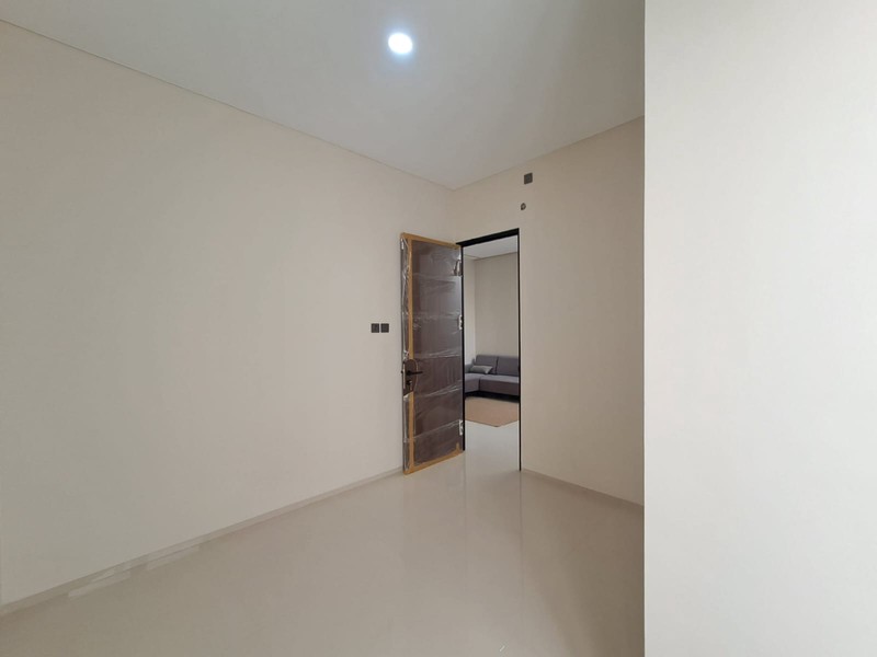 Rumah Nyaman di Nusa Loka BSD City - Akses Mudah ke Vireya, Tanakayu & Ciater