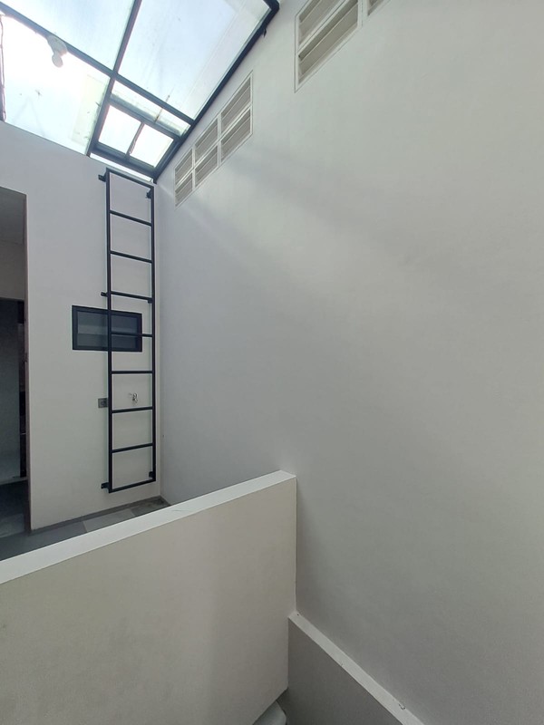 Rumah Nyaman di Nusa Loka BSD City - Akses Mudah ke Vireya, Tanakayu & Ciater