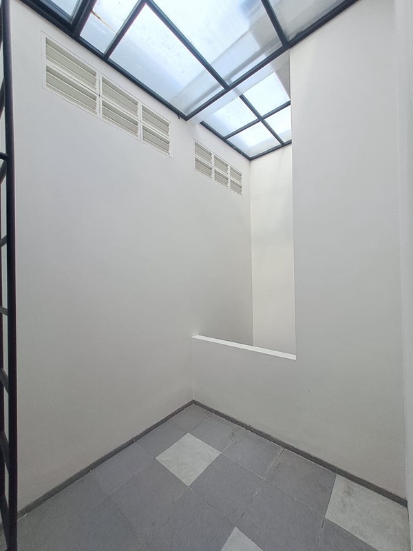 Rumah Nyaman di Nusa Loka BSD City - Akses Mudah ke Vireya, Tanakayu & Ciater