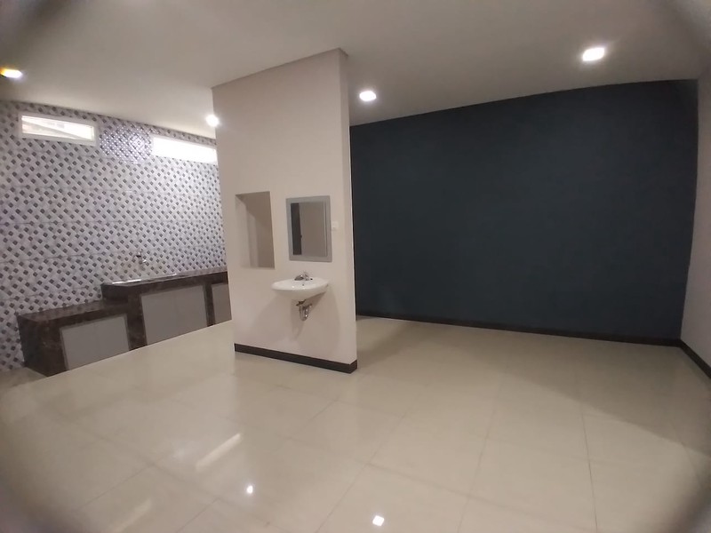 Rumah 2 Lantai di Riung Bandung Cocok Untuk Keluarga Besar