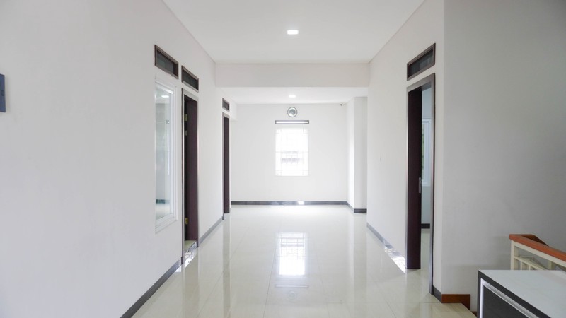 Rumah 2 Lantai di Riung Bandung Cocok Untuk Keluarga Besar