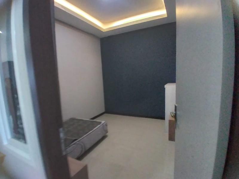 Lokasi Strategis Rumah Kantor 2,5 Lantai di Riung Bandung 