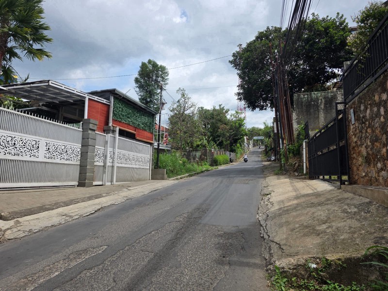 Rumah di Villa Bandung Indah Dekat Tol Cileunyi Bandung
