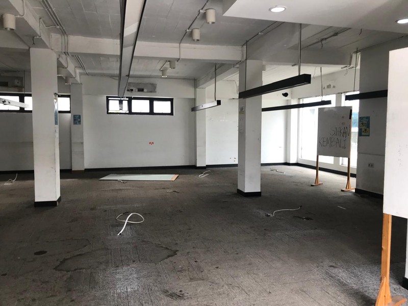 DIJUAL Gedung Perkantoran 4 Lantai di Jl. Dr Saharjo Manggarai Selatan Tebet Jakarta Selatan