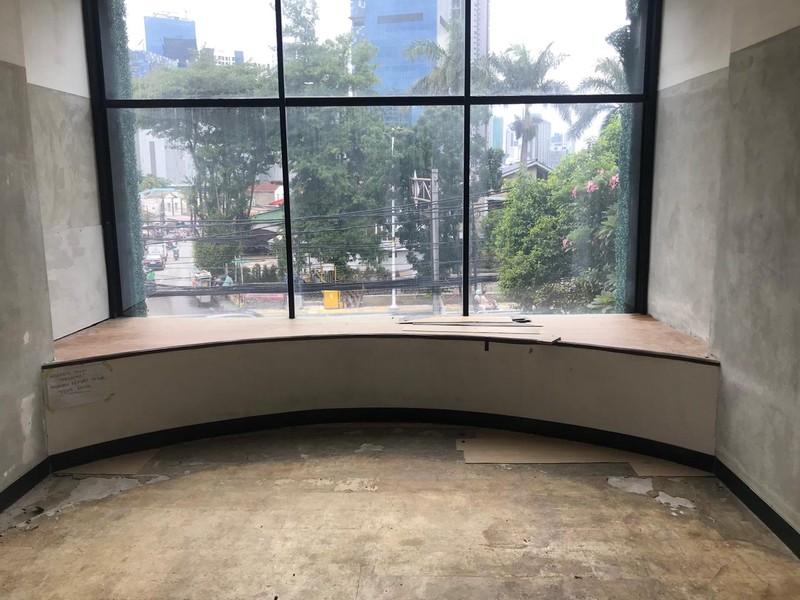 DIJUAL Gedung Perkantoran 4 Lantai di Jl. Dr Saharjo Manggarai Selatan Tebet Jakarta Selatan