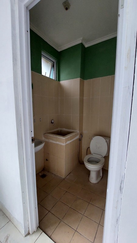 Ruko 3 lantai hook di Jungle Land Avenue, Sentul City, disewakan siap usaha cafe, restoran, kantor, strategis di tepi jalan utama