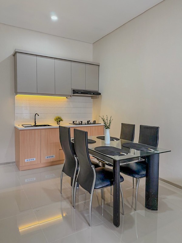 Rumah di Nusa Loka BSD City akses mudah ke Ciater Vireya Tanakayu 